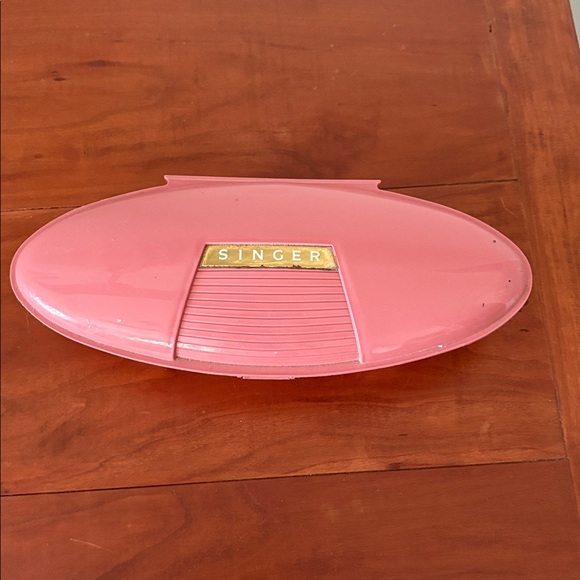 Vintage Singer Buttonholer Set Pink Case Mid Century Sewing Attachment - Picture 4 of 7
